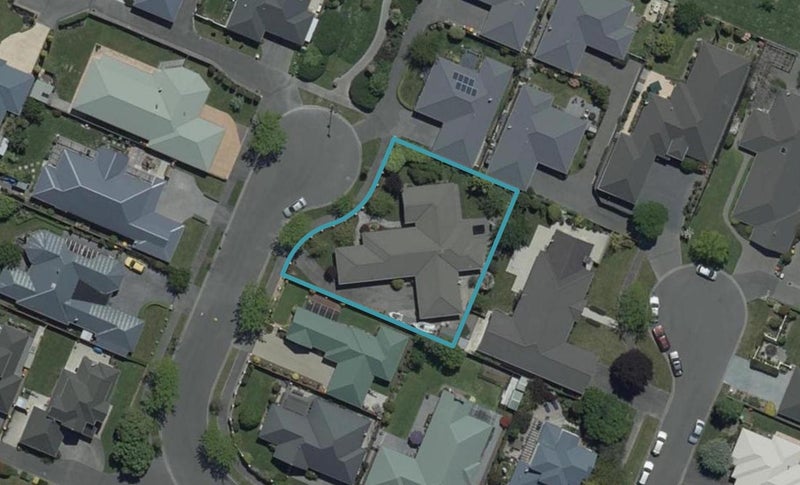 20 Chesterfield Mews, Russley, Christchurch - Carousel 1