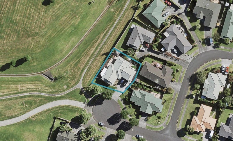 35 Settlers Cove, Weymouth, Auckland - Carousel 1
