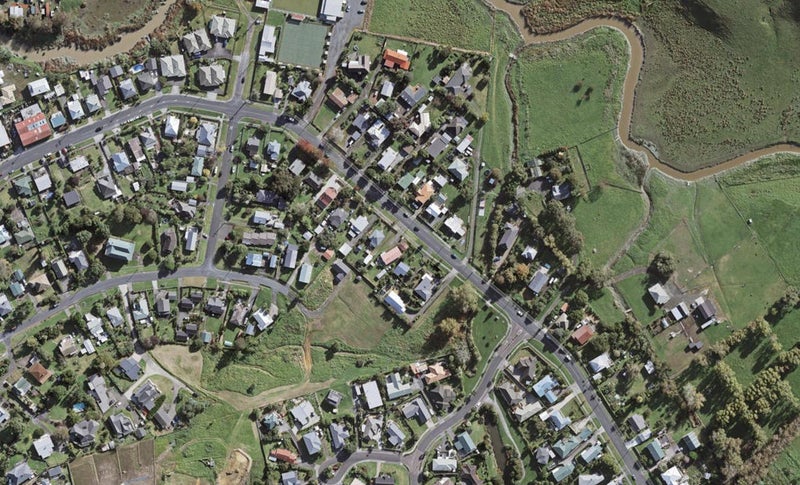 49 Awaroa Road, Helensville, Helensville - Carousel 1