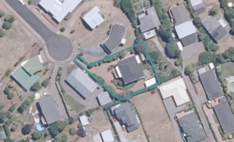26 Hinerau Grove, Waipahihi, Taupo - Carousel 1