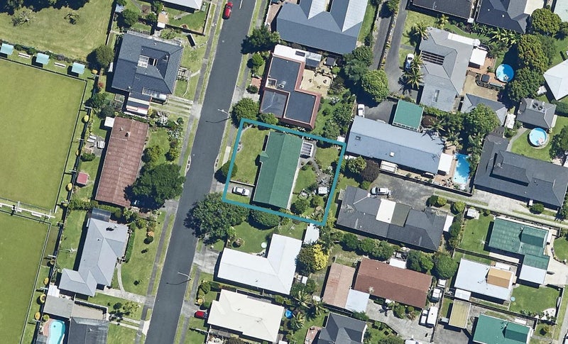 9 Cedar Grove, Matua, Tauranga - Carousel 1