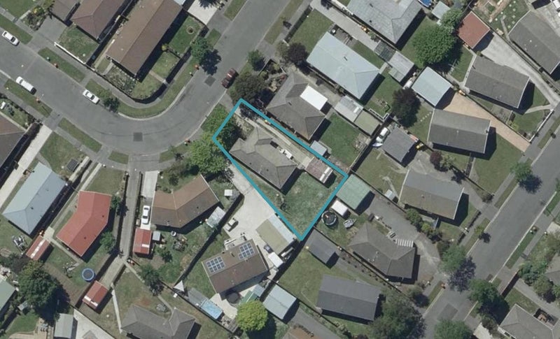 16 Cob Crescent, Woolston, Christchurch - Carousel 1