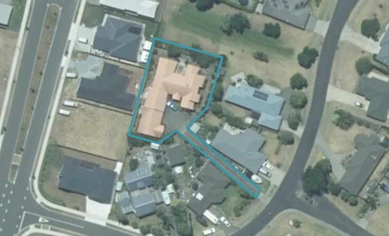10 Kudu Drive, Whitianga, Whitianga - Carousel 1
