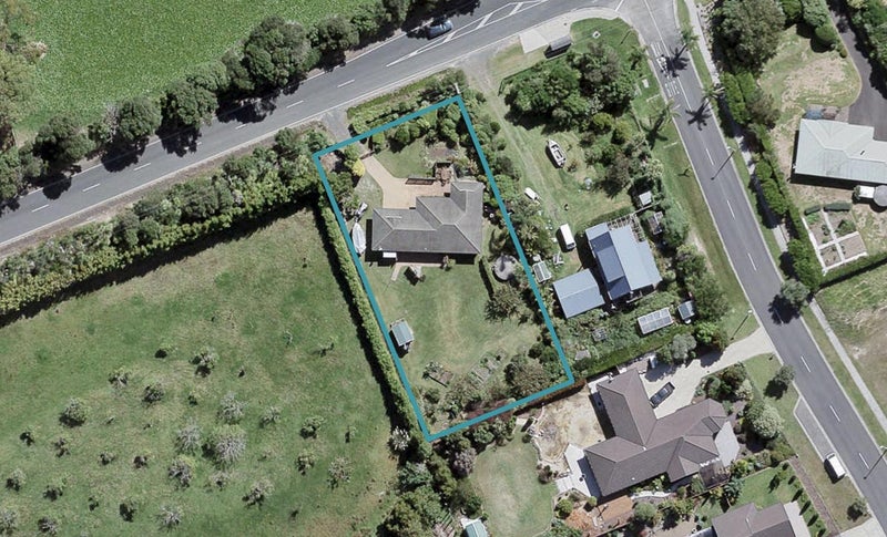 57 Shelly Beach Road, Helensville - Carousel 1