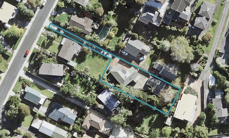 8 Dunraven Place, Torbay, Auckland - Carousel 1