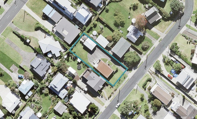 40 De Luen Avenue, Tindalls Beach, Whangaparaoa - Carousel 1