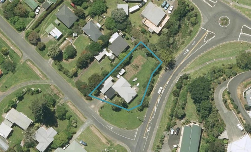 1 Te Kemara Avenue, Paihia, Paihia - Carousel 1