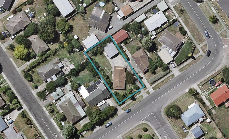 1214 Jellicoe Street, Mayfair, Hastings - Carousel 1
