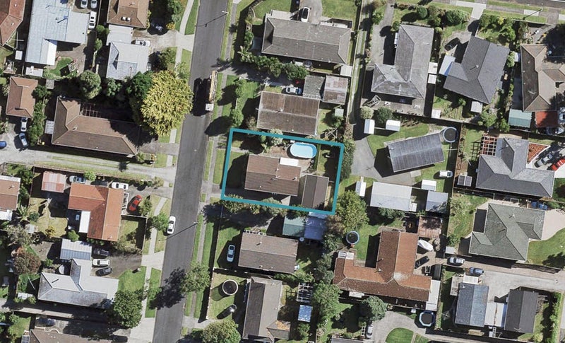 6 Huber Street, Weymouth, Auckland - Carousel 1