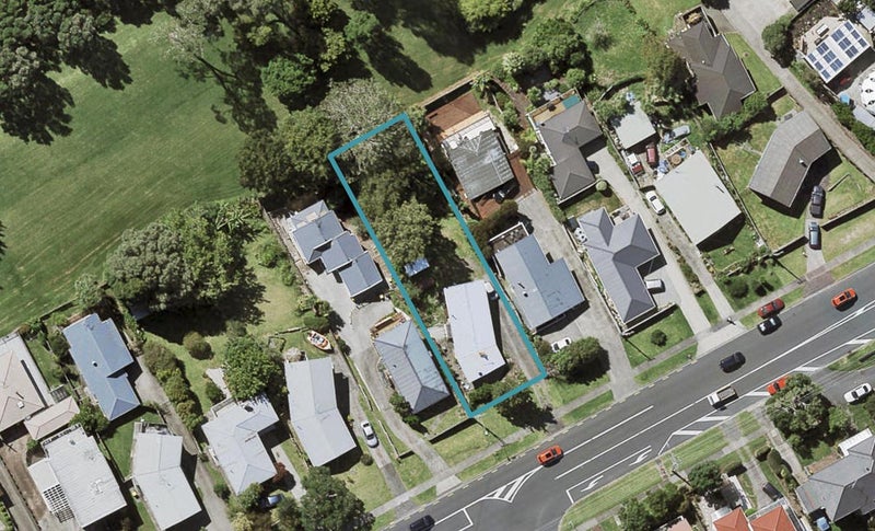 286 Sunset Road, Windsor Park, Auckland - Carousel 1