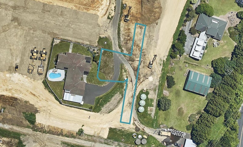 4 Clover Lane, Pyes Pa, Tauranga - Carousel 1