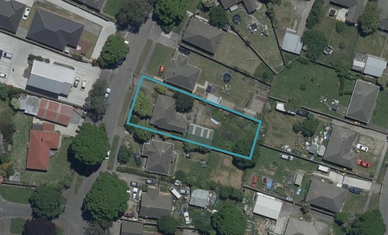 39 Hooker Avenue, Bryndwr, Christchurch - Carousel 1