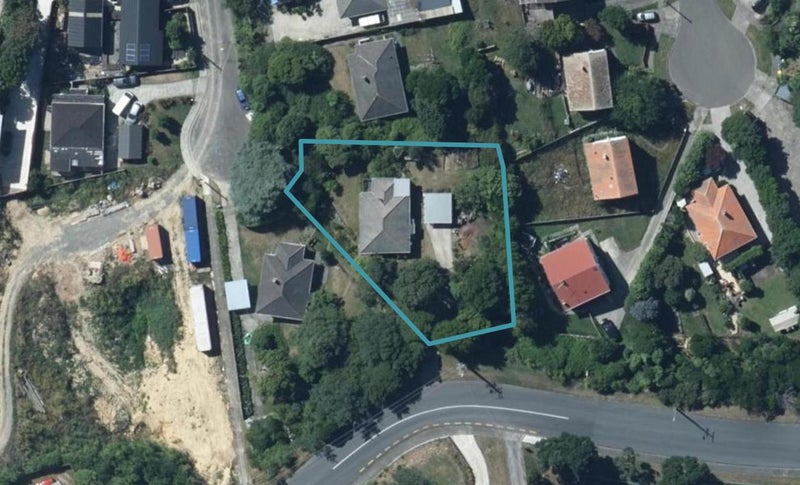 21 Arawhata Street, Ranui, Porirua - Carousel 1