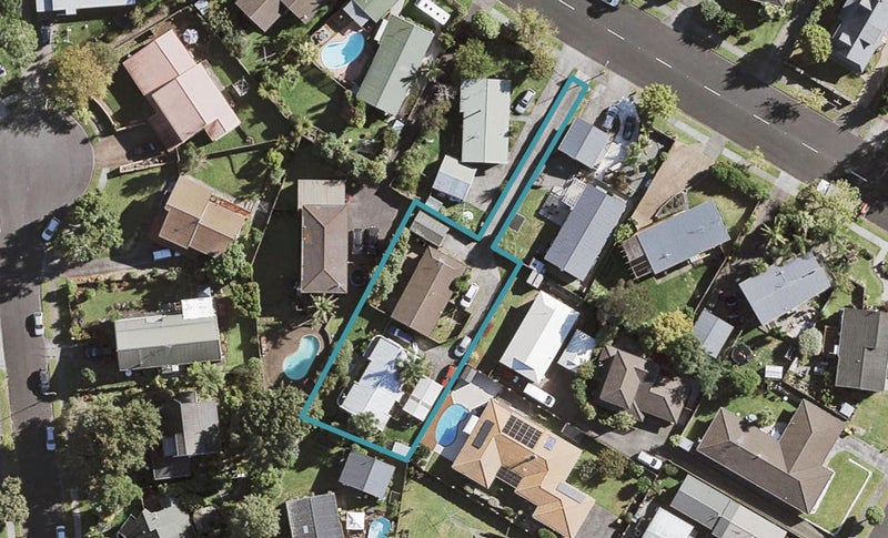 2/150 Carnoustie Drive, Wattle Downs, Auckland - Carousel 1