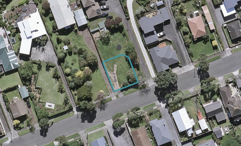 54 Whiteley Street, Moturoa, New Plymouth - Carousel 1
