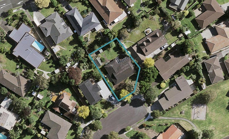 11 Wilencote Place, Pahurehure, Papakura - Carousel 1
