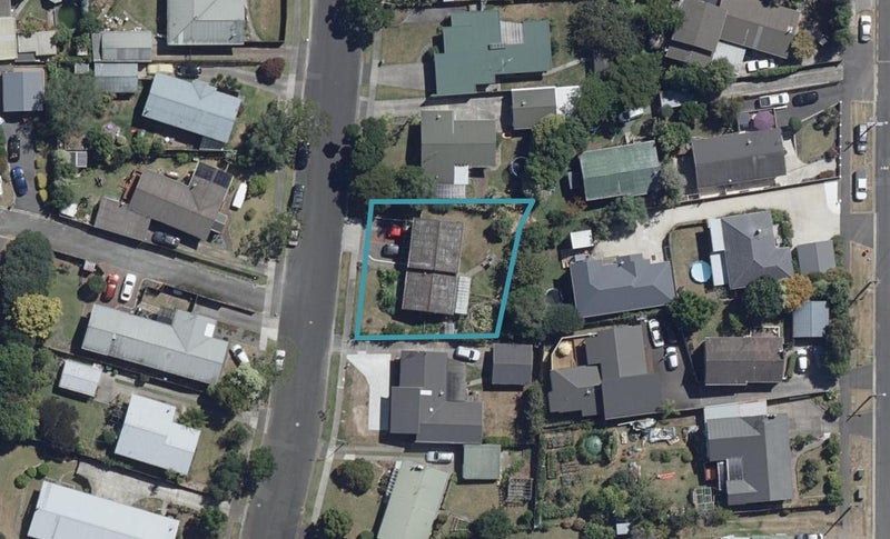 7 Hazelwood Avenue, Dinsdale, Hamilton - Carousel 1