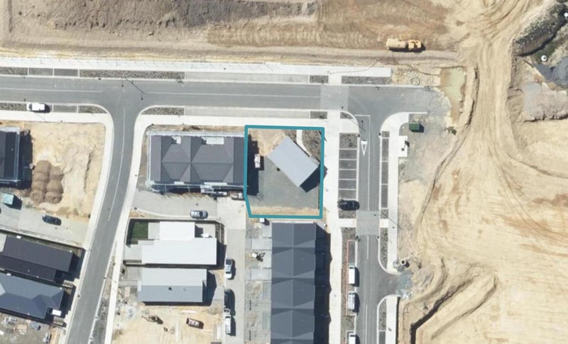 2 Bluff Road, Kenepuru, Porirua - Carousel 1