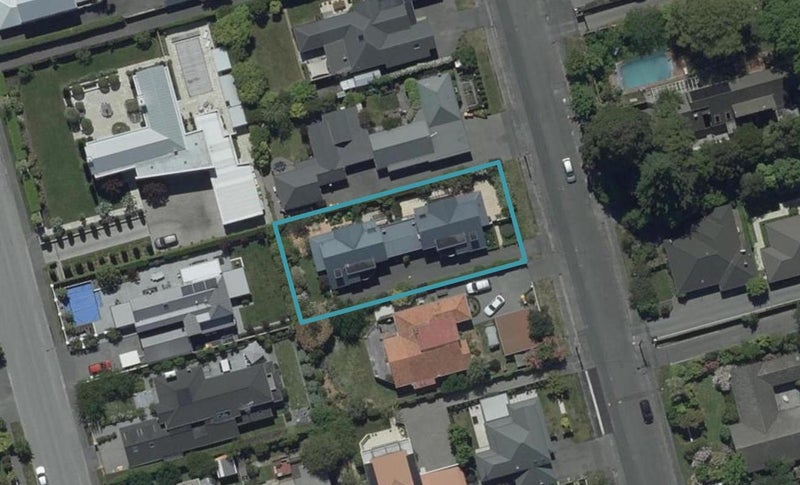 2/25 Bryndwr Road, Fendalton, Christchurch - Carousel 1