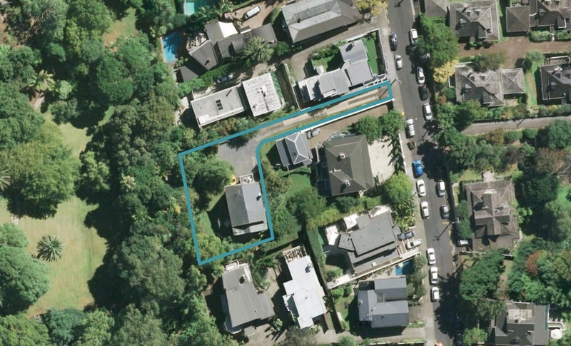 1/56 St Georges Bay Road, Parnell, Auckland - Carousel 1