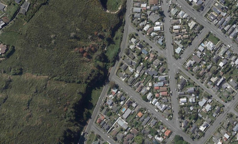 83 Wakefield Avenue, Sumner, Christchurch - Carousel 1