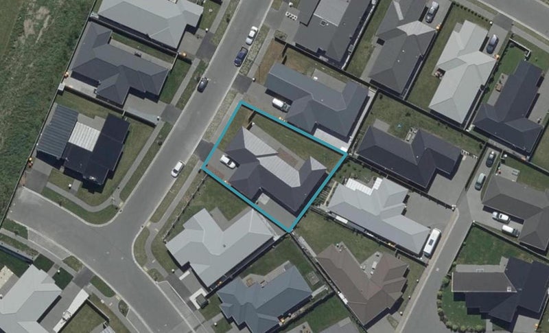 4 Davaar Crescent, Broomfield, Christchurch - Carousel 1