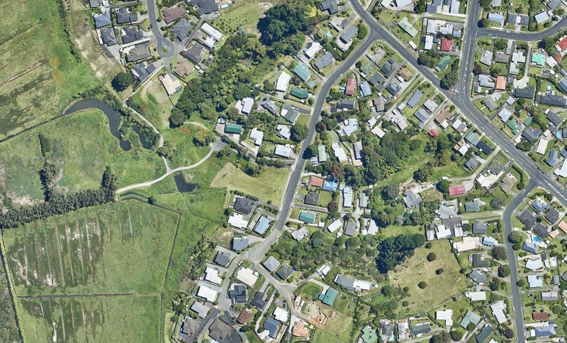 37 Graham Place, Bellevue, Tauranga - Carousel 1