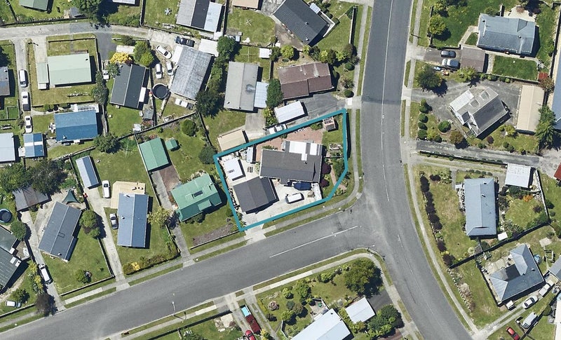 1 Sequoia Crescent, Owhata, Rotorua - Carousel 1