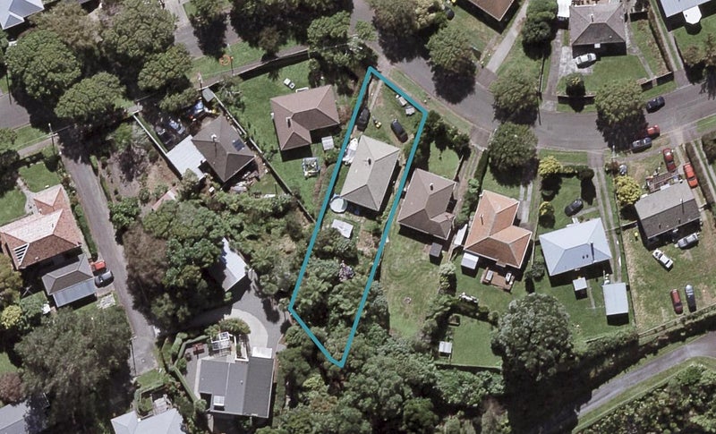 24 Woodleigh Street, Frankleigh Park, New Plymouth - Carousel 1