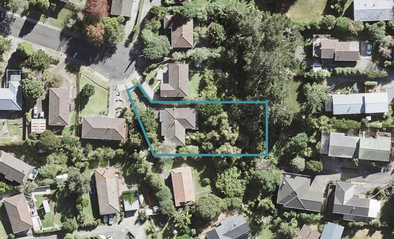 9 Airey Place, Torbay, Auckland - Carousel 1