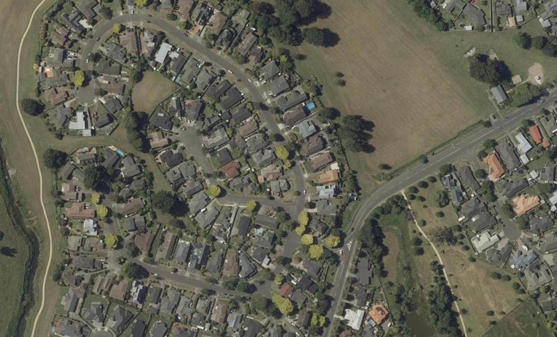 7 Kentucky Way, Awapuni, Palmerston North - Carousel 1