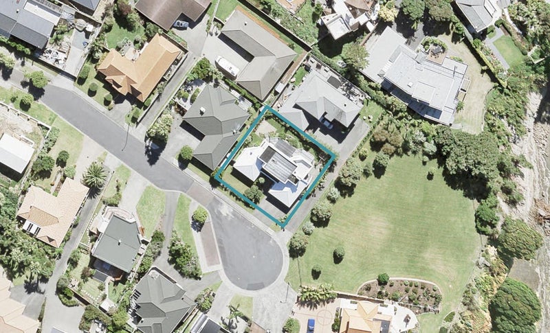 11 Spinnaker Point, Manly, Whangaparaoa - Carousel 1