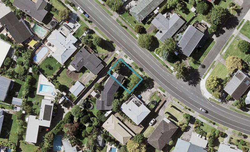 30A The Boulevard, Sunnyhills, Auckland - Carousel 1