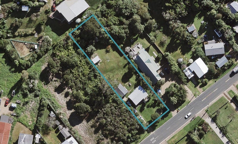 38 Onetangi Road, Onetangi, Waiheke Island - Carousel 1