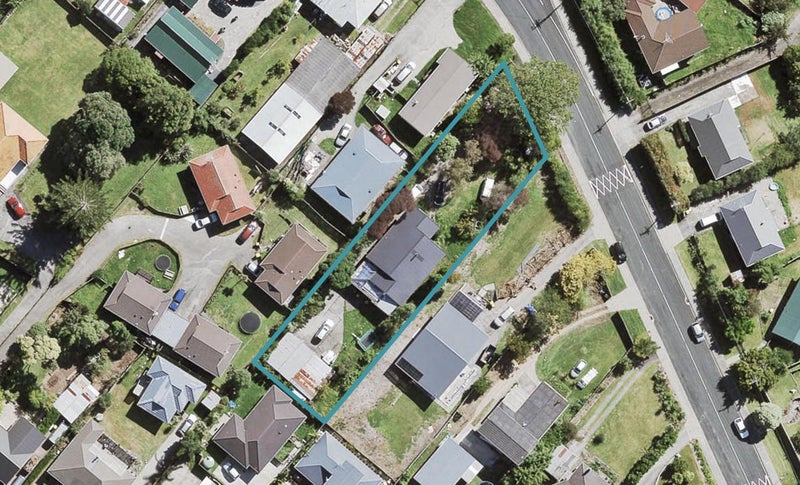 33 Parrs Cross Road, Henderson, Auckland - Carousel 1