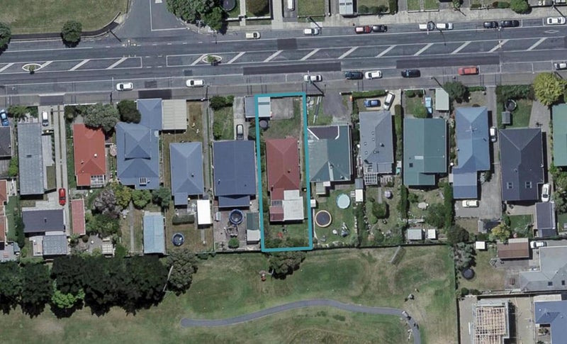 454 Broadway, Miramar, Wellington - Carousel 1