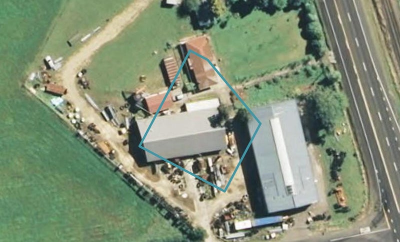 0 Radnor Road, Midhirst, Stratford - Carousel 1