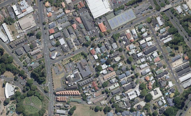 1D Fow Street, Hamilton Central, Hamilton - Carousel 1