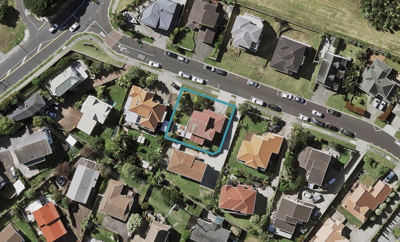 5A Highgrove Lane, Totara Vale, Auckland - Carousel 1