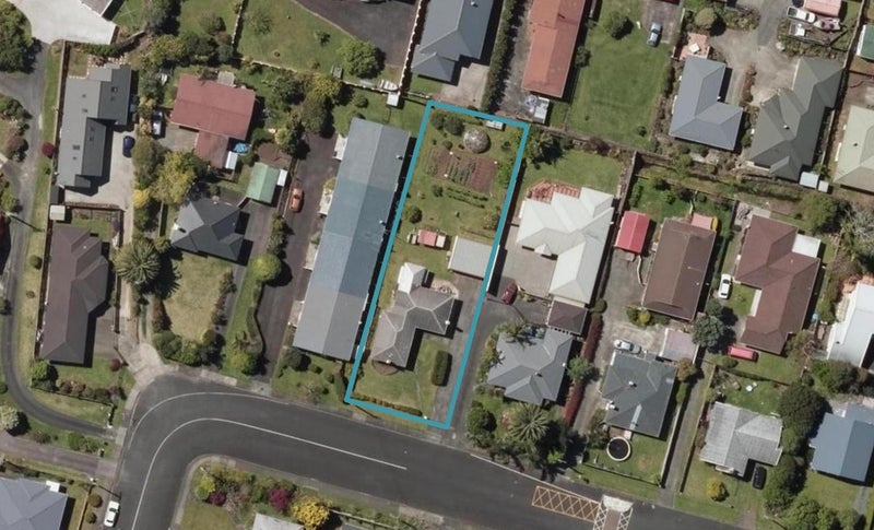 16 Hassard Street, Kensington, Whangarei - Carousel 1