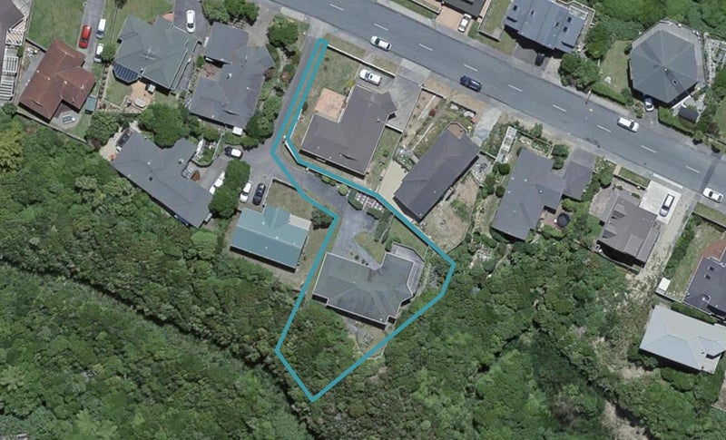 17 Ashton Fitchett Drive, Brooklyn, Wellington - Carousel 1