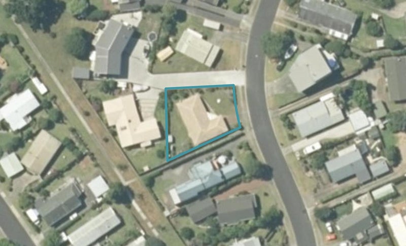 114 Moana Anu Anu Avenue, Whangamata - Carousel 1