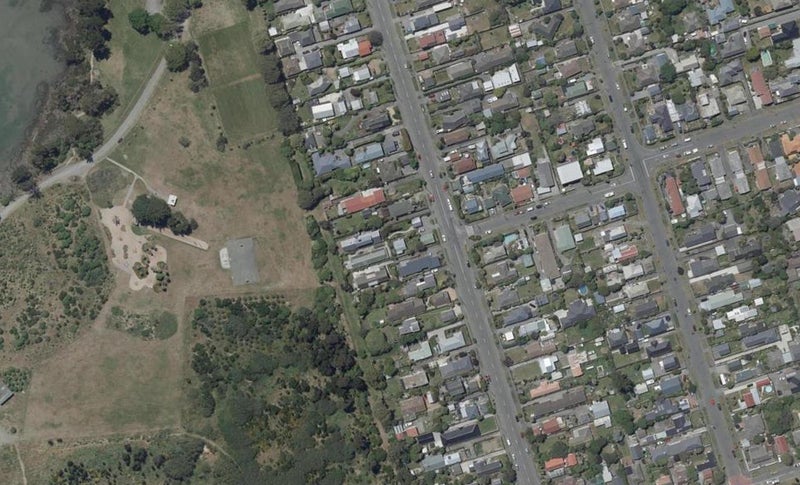 1/238 Estuary Road, South New Brighton, Christchurch - Carousel 1