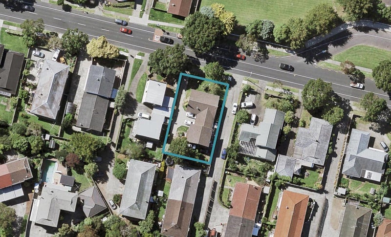 1/23 Butley Drive, Farm Cove, Auckland - Carousel 1
