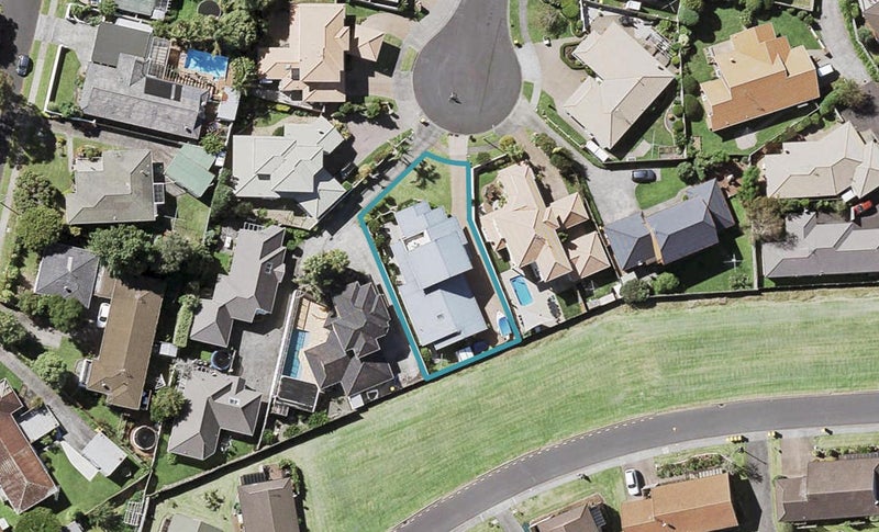 20 Driscoll Place, Farm Cove, Auckland - Carousel 1