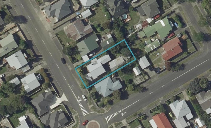 45 Shamrock Street, Takaro, Palmerston North - Carousel 1