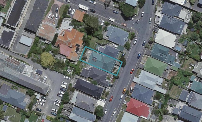 38 Porritt Avenue, Mount Victoria, Wellington - Carousel 1
