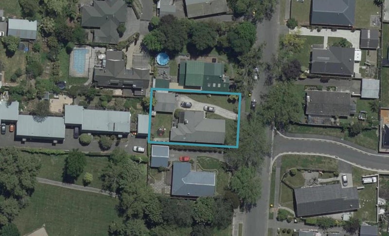 11 Ramore Place, Redwood, Christchurch - Carousel 1