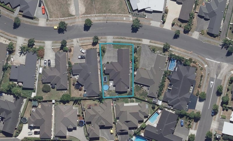 34 Darjon Drive, Huntington, Hamilton - Carousel 1