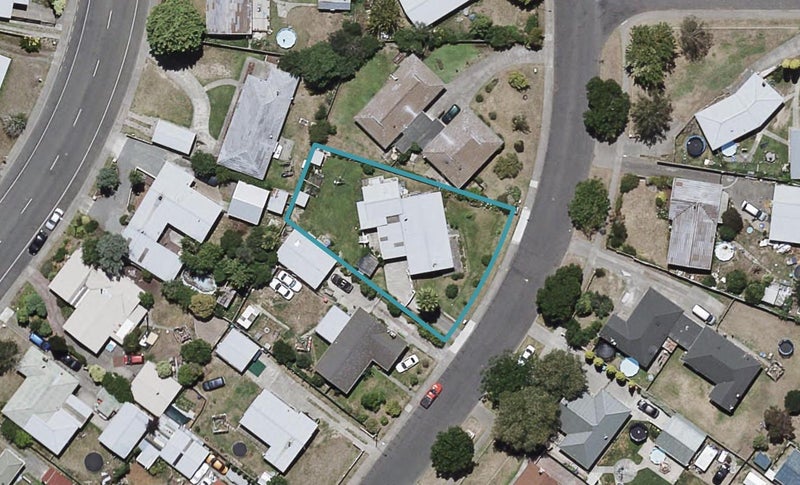 69 Sunderland Drive, Flaxmere, Hastings - Carousel 1